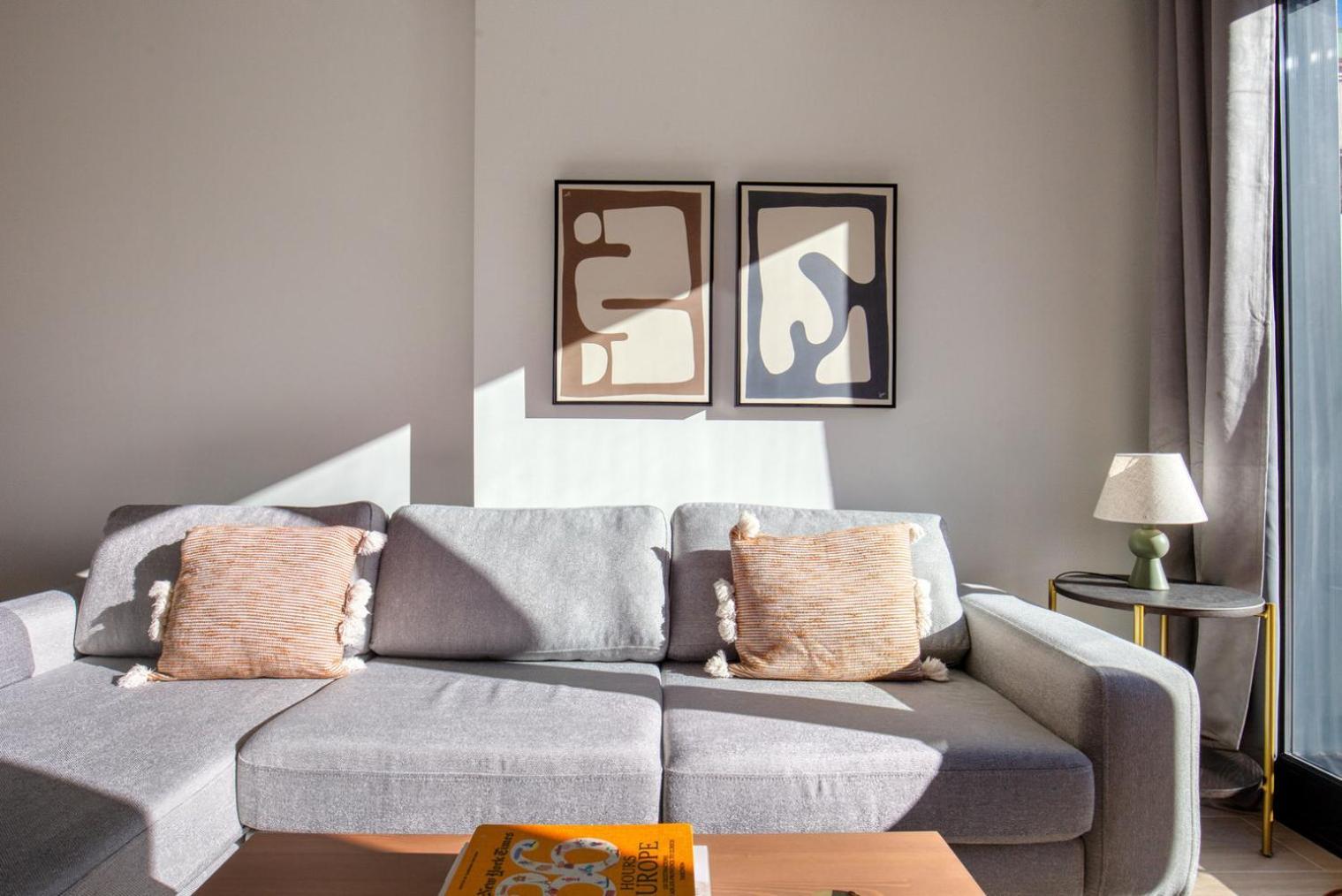Galvany 3br W Doorman Private Terrace Bcn-117 Apartment *